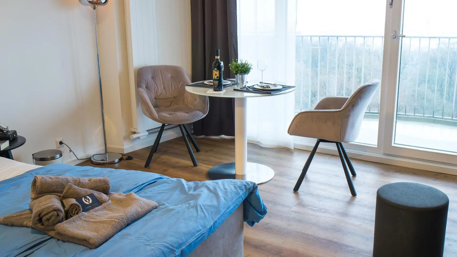 *Vivere Apartment 13 Stock, Ausicht, Zentrum, Neu Augsburg 0*,  Germany